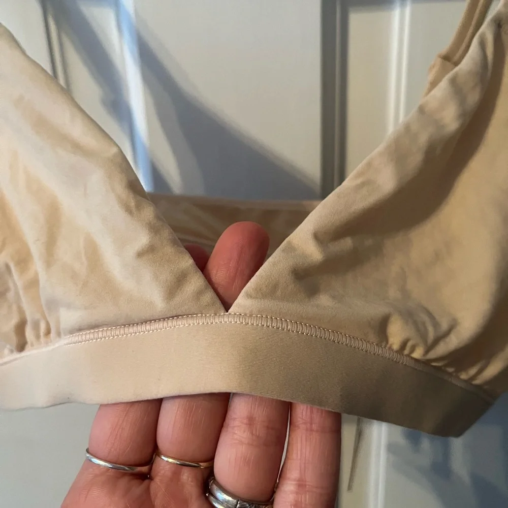 NWT Skims Fits Everybody TRIANGLE BRALETTE - Picture 4 of 7